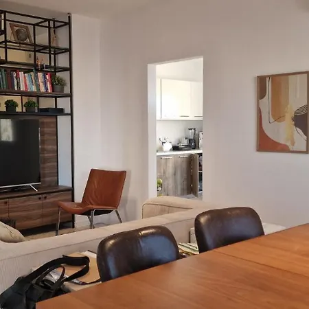 Lejlighed Trygoni Court - Elegant Downtown 3-Bdr Apartment Limassol
