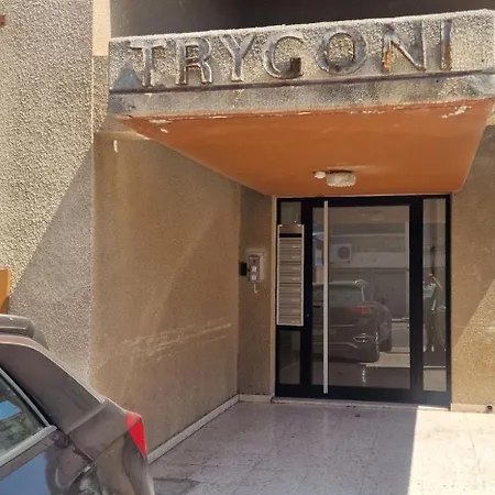 Lejlighed Trygoni Court - Elegant Downtown 3-Bdr Apartment