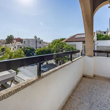Trygoni Court - Elegant Downtown 3-bdr * Limassol
